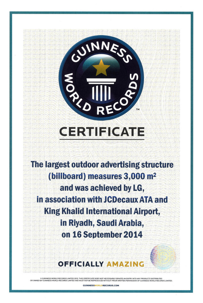 LG-sets-Guinness-World-Record-with-this-gigantic-G3-ad (1) másolata