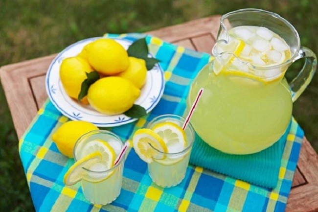 Ezzel a limonádé diétával 10 nap alatt akár 8 kilótól is megszabadulhatunk