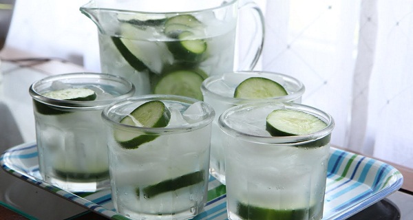 you-dont-know-what-youre-missing-if-you-dont-add-cucumber-to-your-water